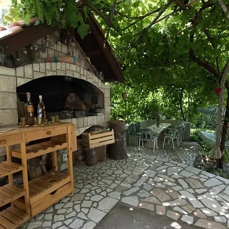 Ledenice, Novi Vinodolski 40867 Daire *