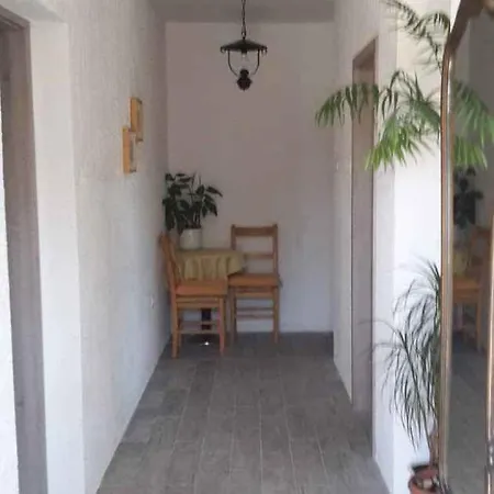 Apartament Ledenice, Novi Vinodolski 40867 *