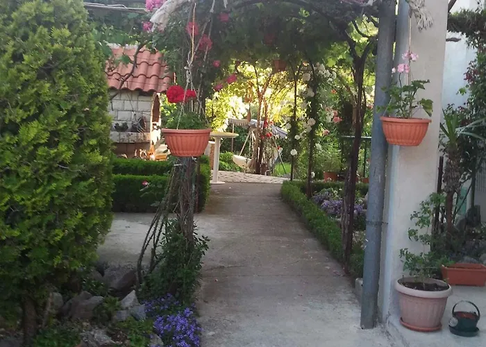 Ledenice, Novi Vinodolski 40867 Ledenice